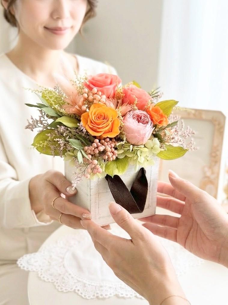 【母の日早割・早得】感謝を運ぶウッドキャリー ウッドボックス ギフト 結婚 記念日 新築 出産 長寿 祝い 春色 限定色